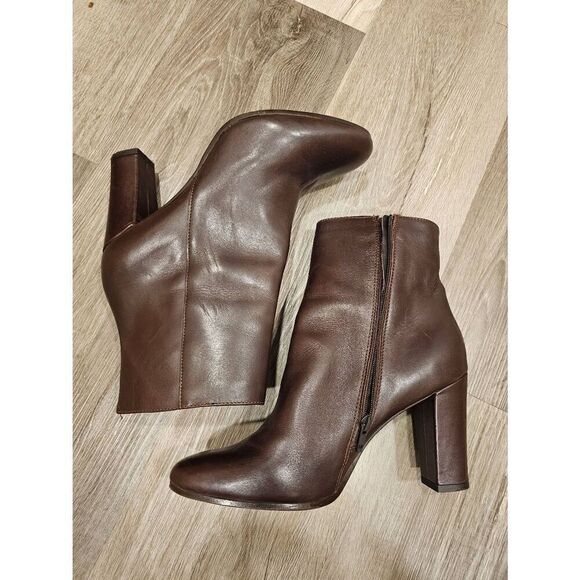 Annabella Mocha Brown Leather size 8 Womens Booties - Picture 3 of 10
